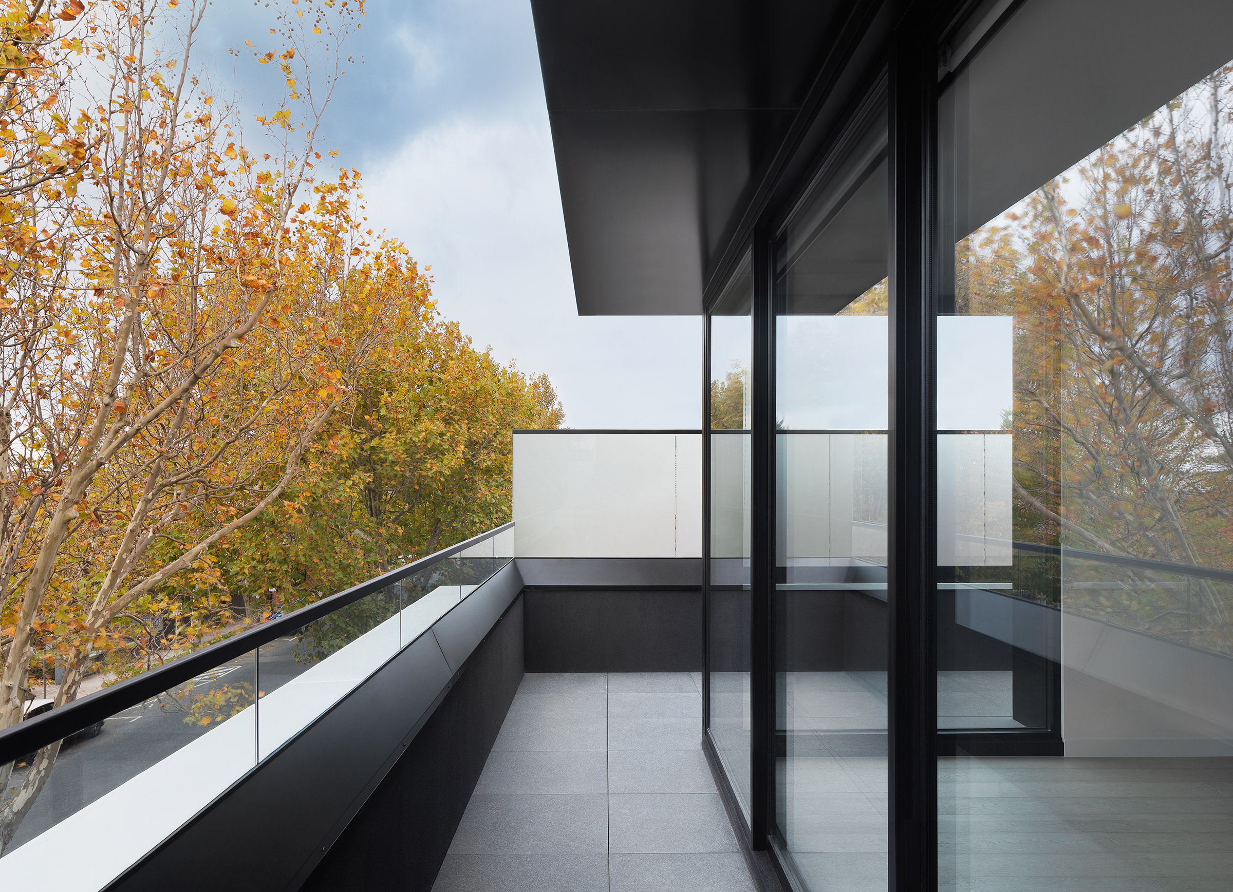 EBP PRJX SixDockerSt 4247 v2